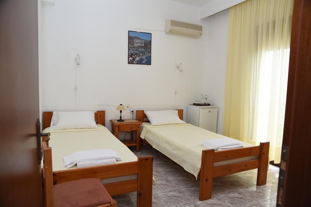 Anestis Chatzimihail Rooms Kamariotissa Dış mekan fotoğraf